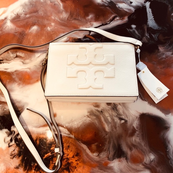Tory Burch Handbags - NWT TORY BURCH CROSSBODY IVORY BAG
